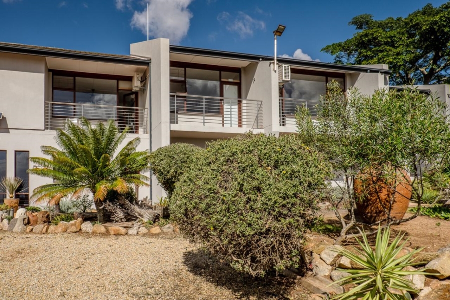 4 Bedroom Property for Sale in Britannica Heights Western Cape